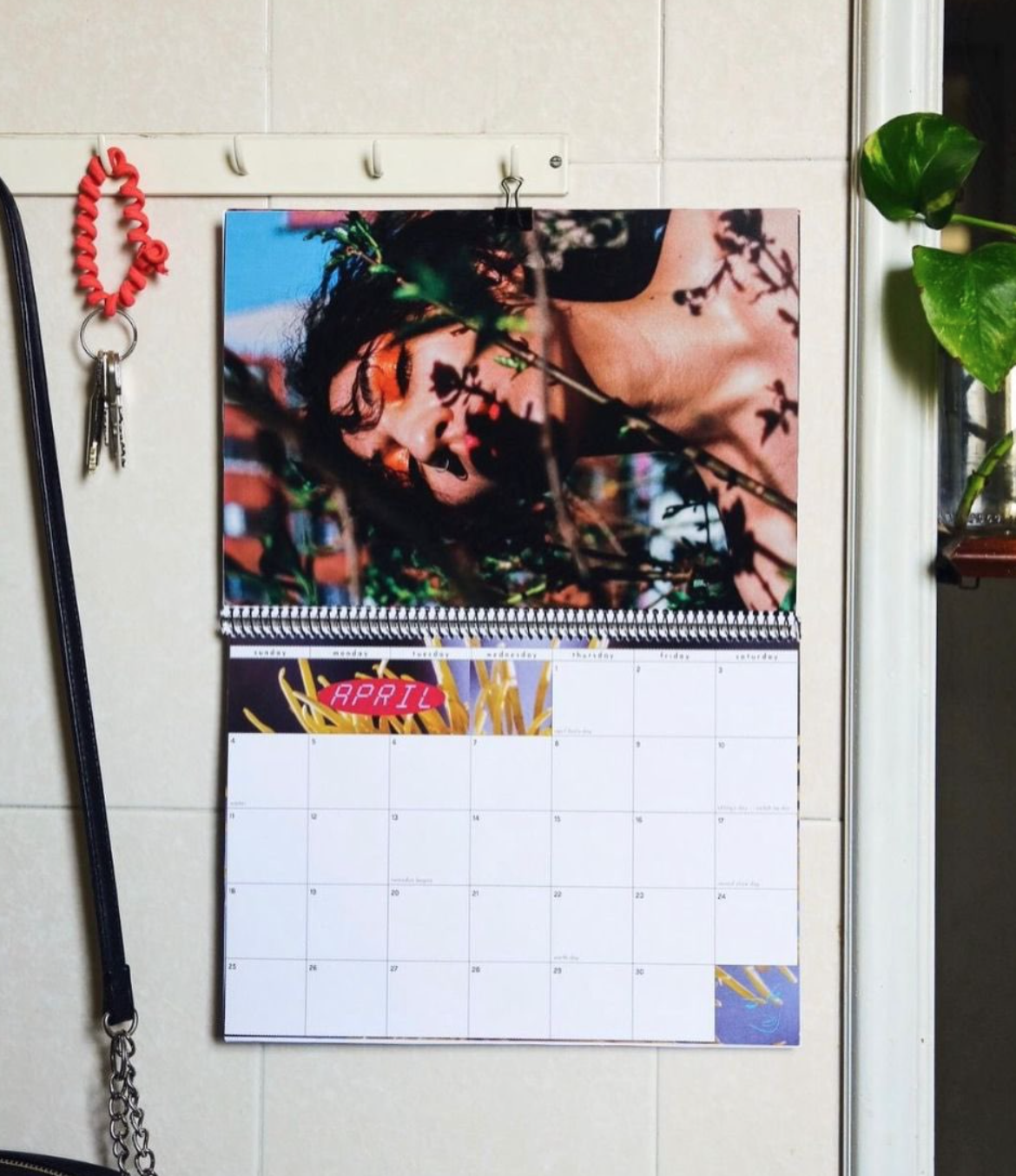 CALENDAR ZINE - BINDER CLIP HANGING.png (Copy)