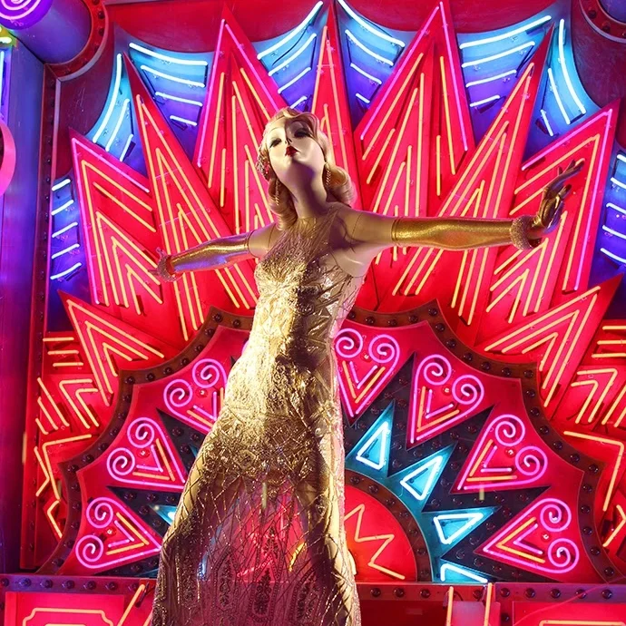 Holiday Windows 2014: Bergdorf Goodman 