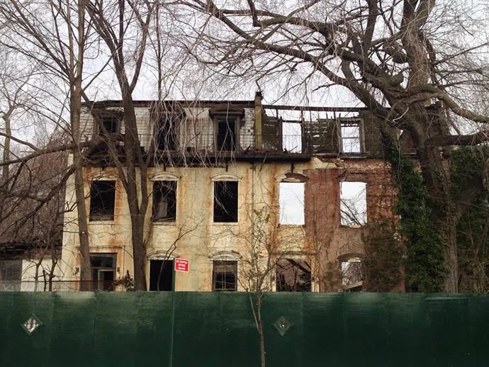 Brooklyn Navy Yard: Admiral's Row