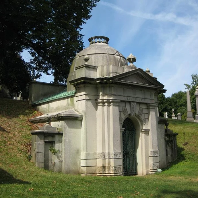 Woodlawn Cemetery