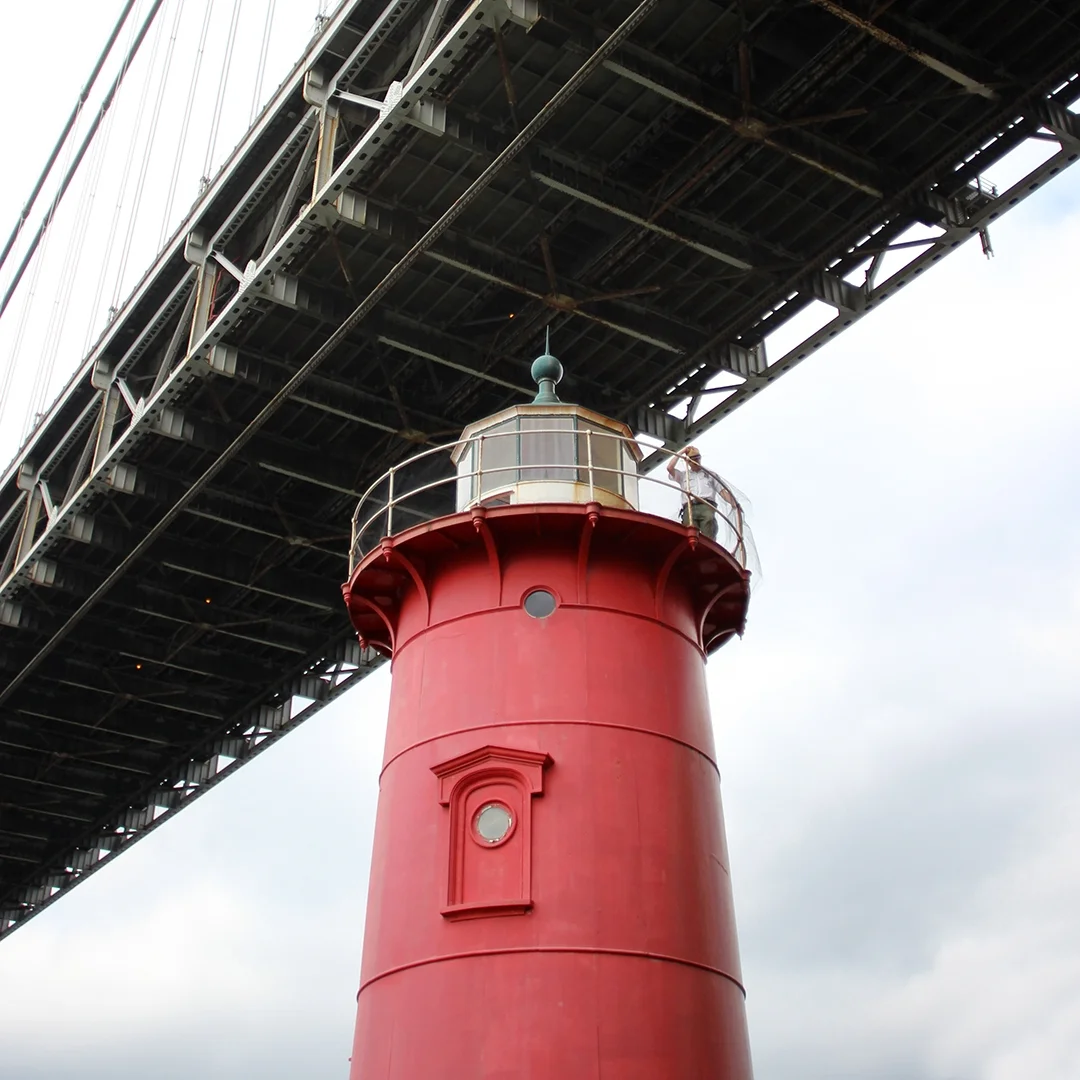 Little Red Lighthouse