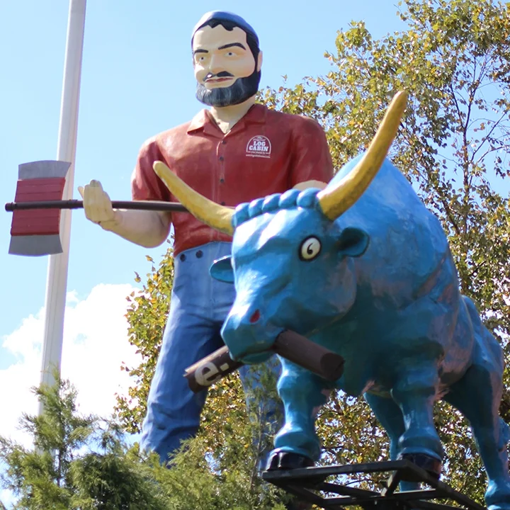 Muffler Man: Bunyan + Babe