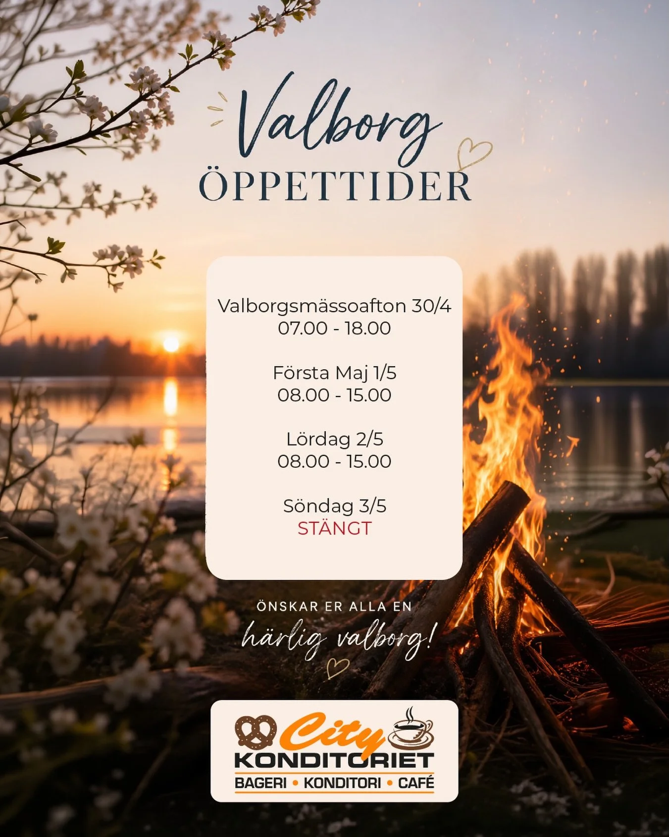 &Ouml;ppettider till helgen, v&auml;lkomna in!☕️