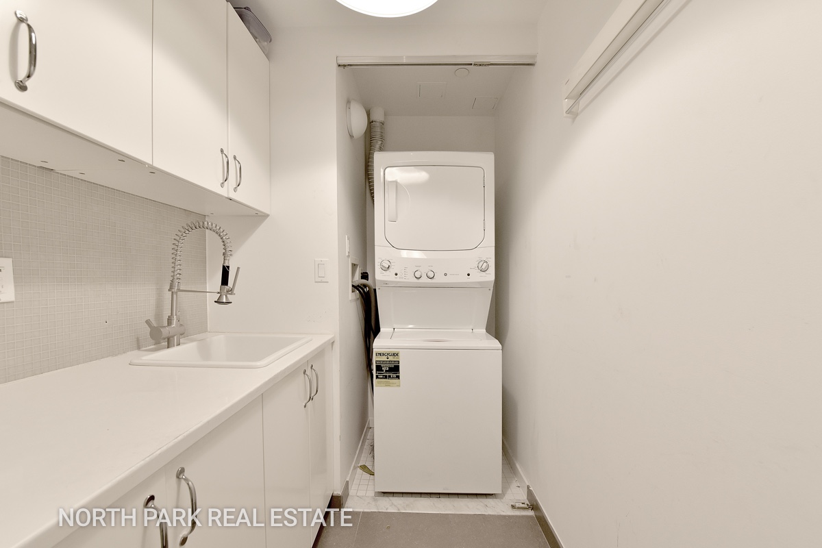 LAUNDRY ROOMnpre.jpg