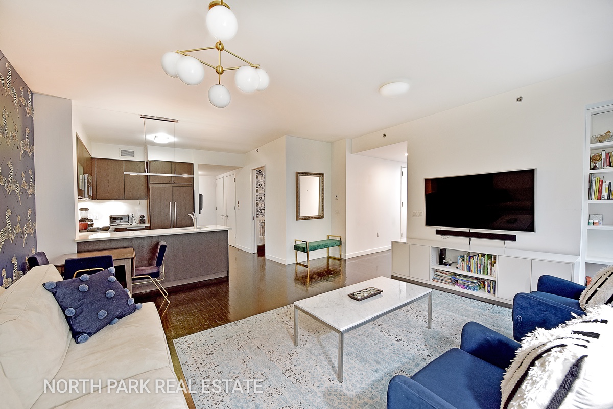LIVINGROOM-REVnpre.jpg