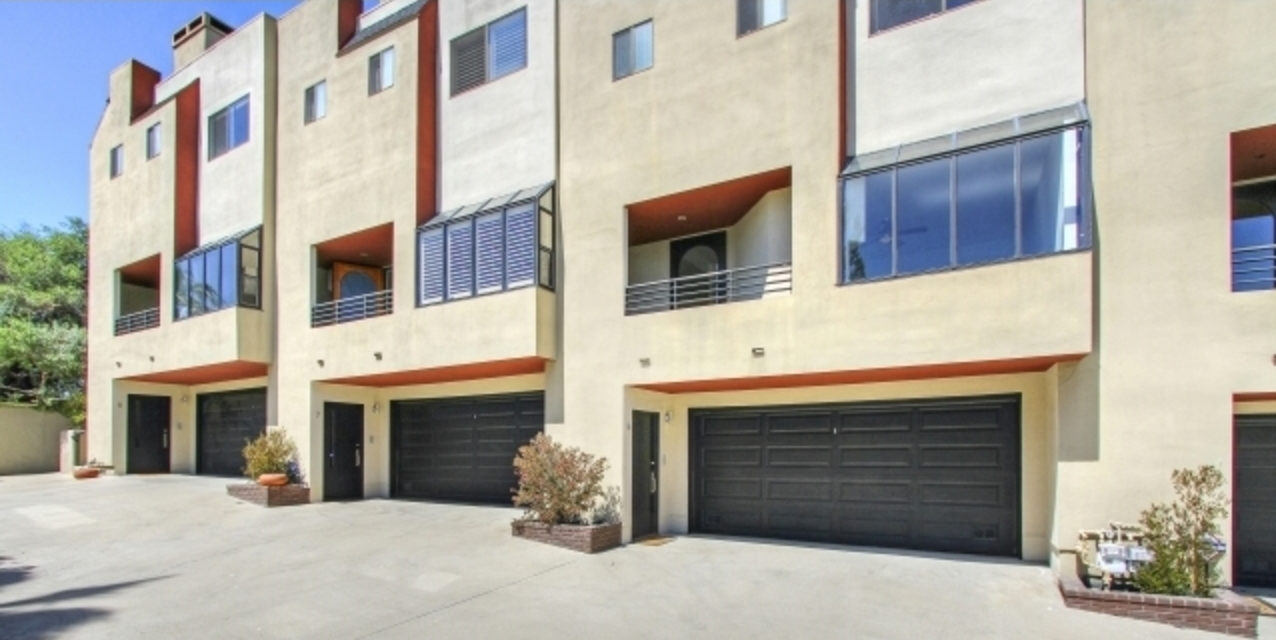 3023 BERKELEY AVE #6