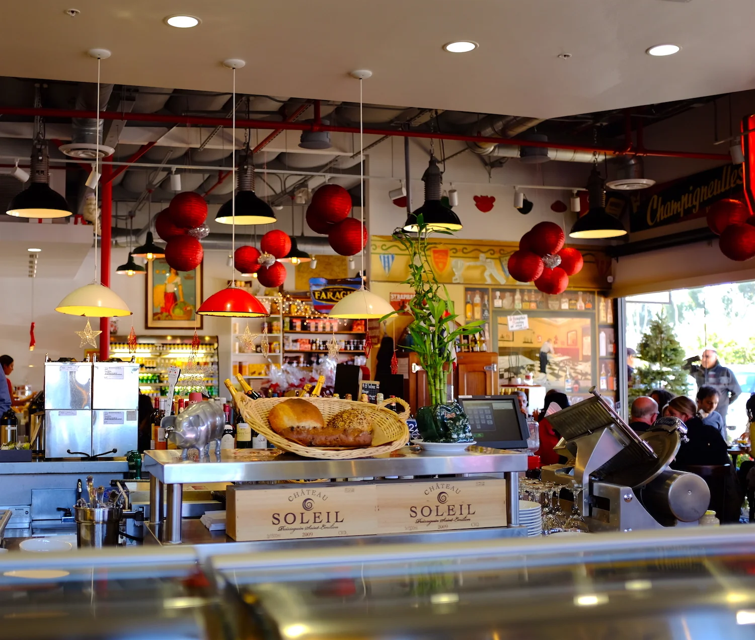Moulin Bistro