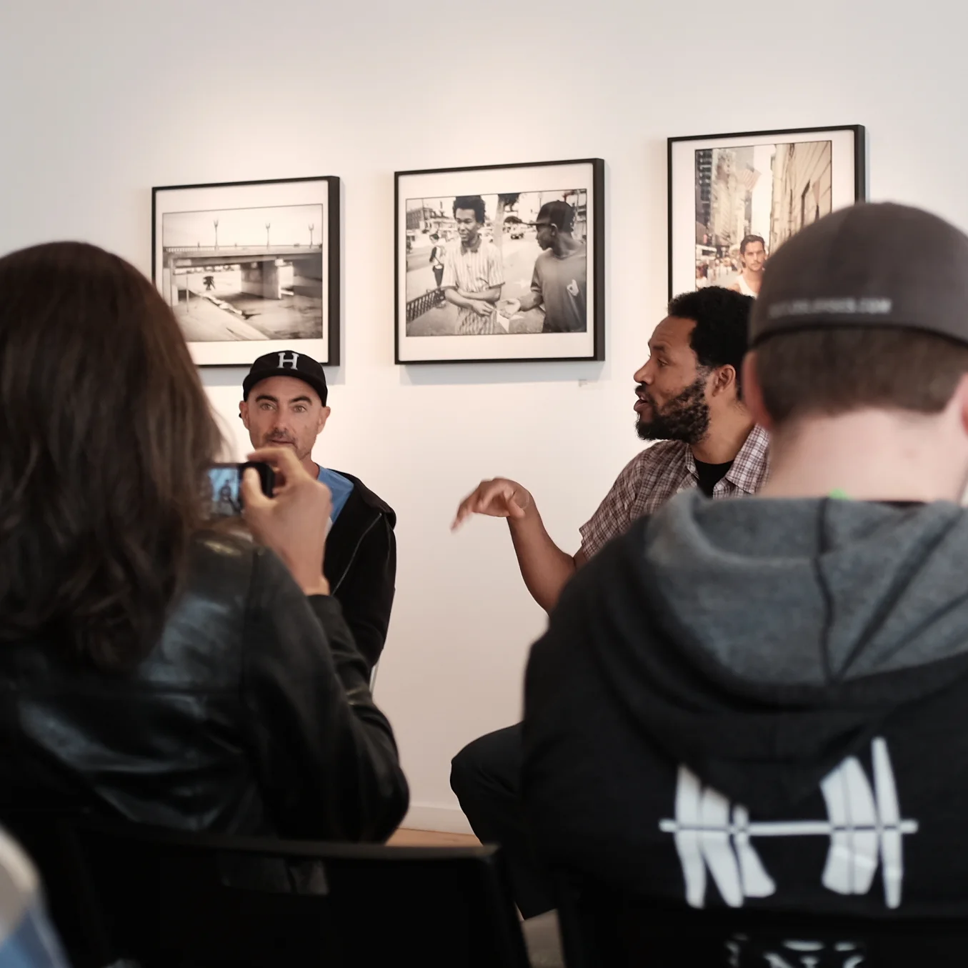 Leica : Rolling Through The Shadows