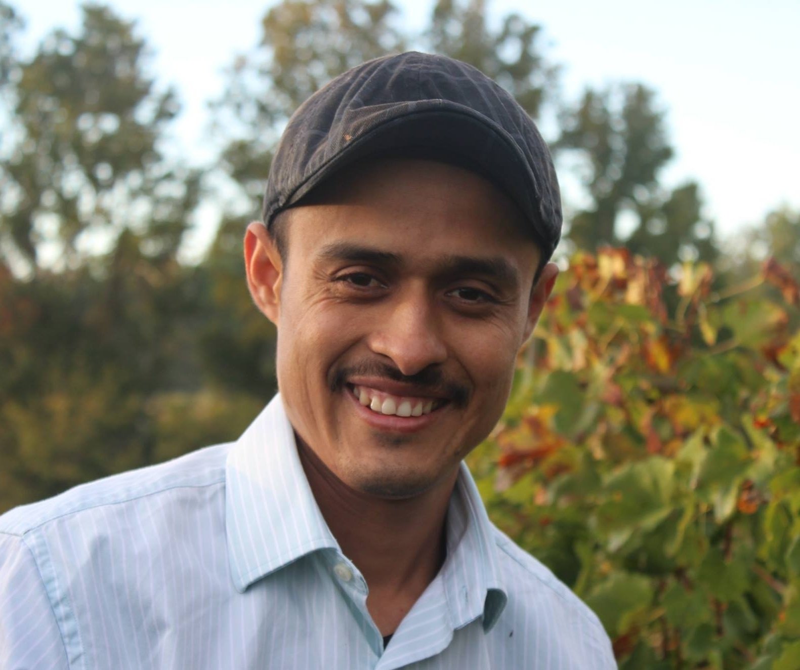Roberto Gomez, vineyard manager