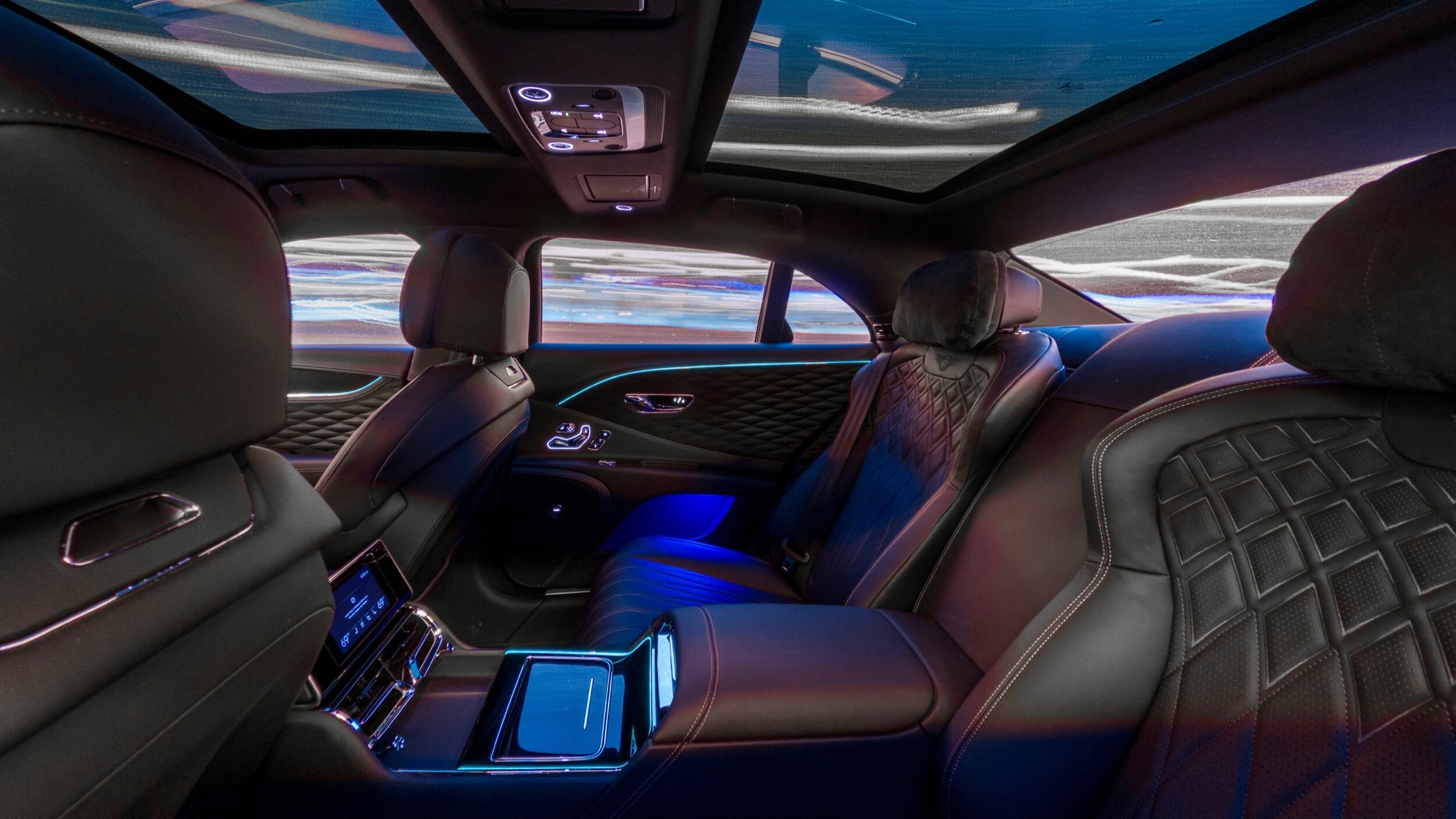 Bentley Flying Spur V8 Interior