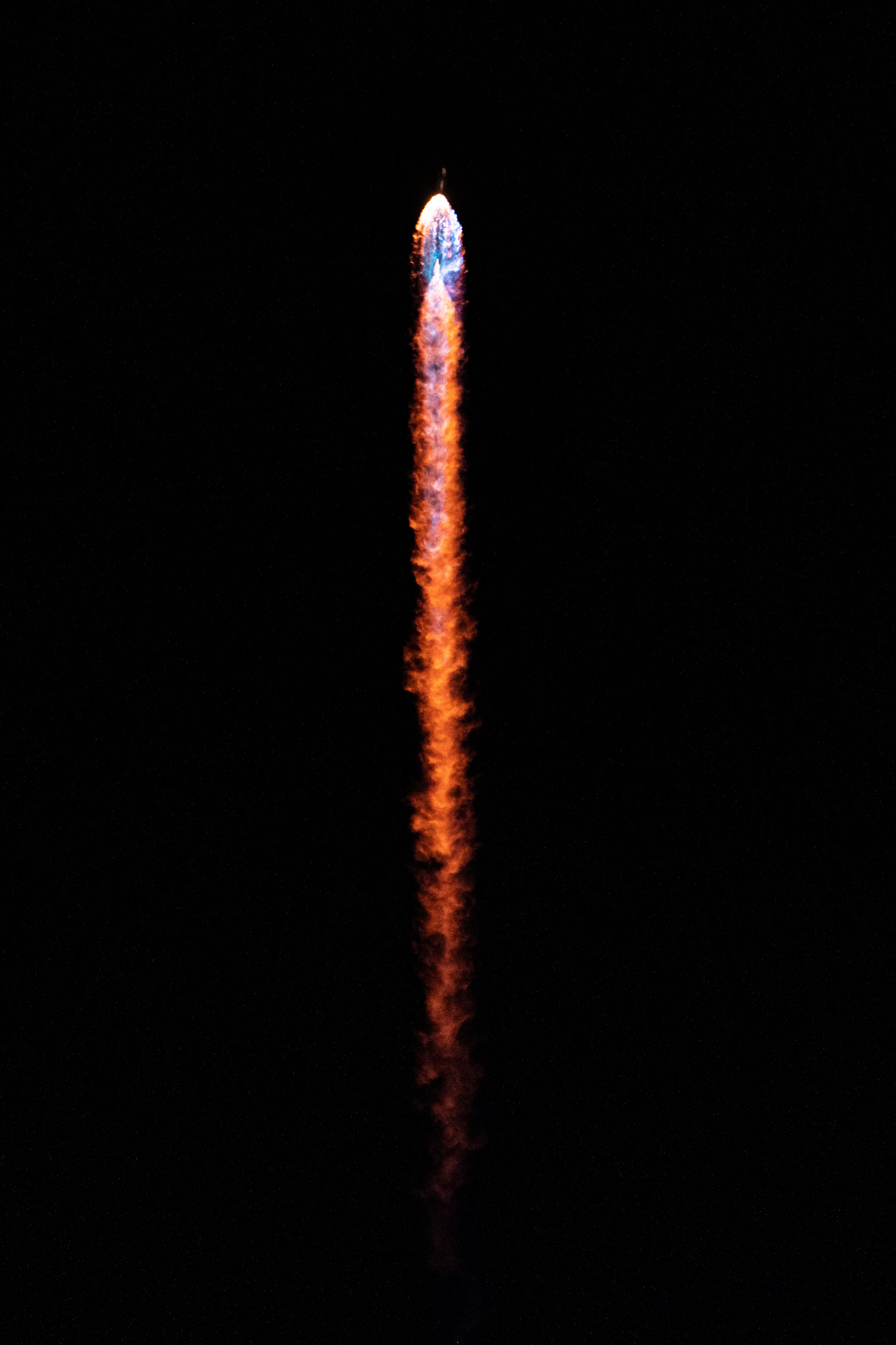 SpaceX Falcon 9 Departing Vandenberg A.F.B.
