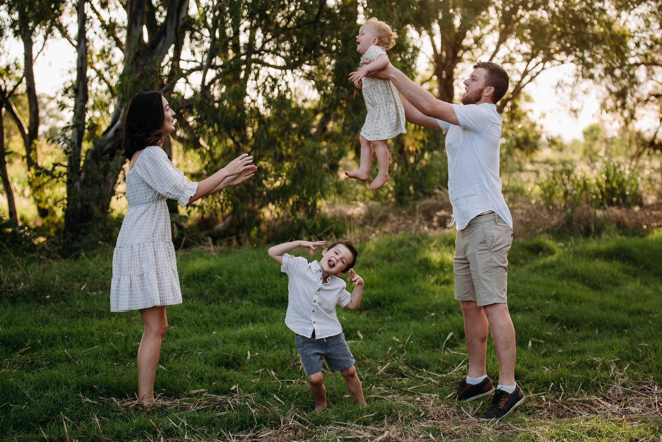 FamilyPhotography_TamworthNSW_LouiseBrownPhotography17.jpg