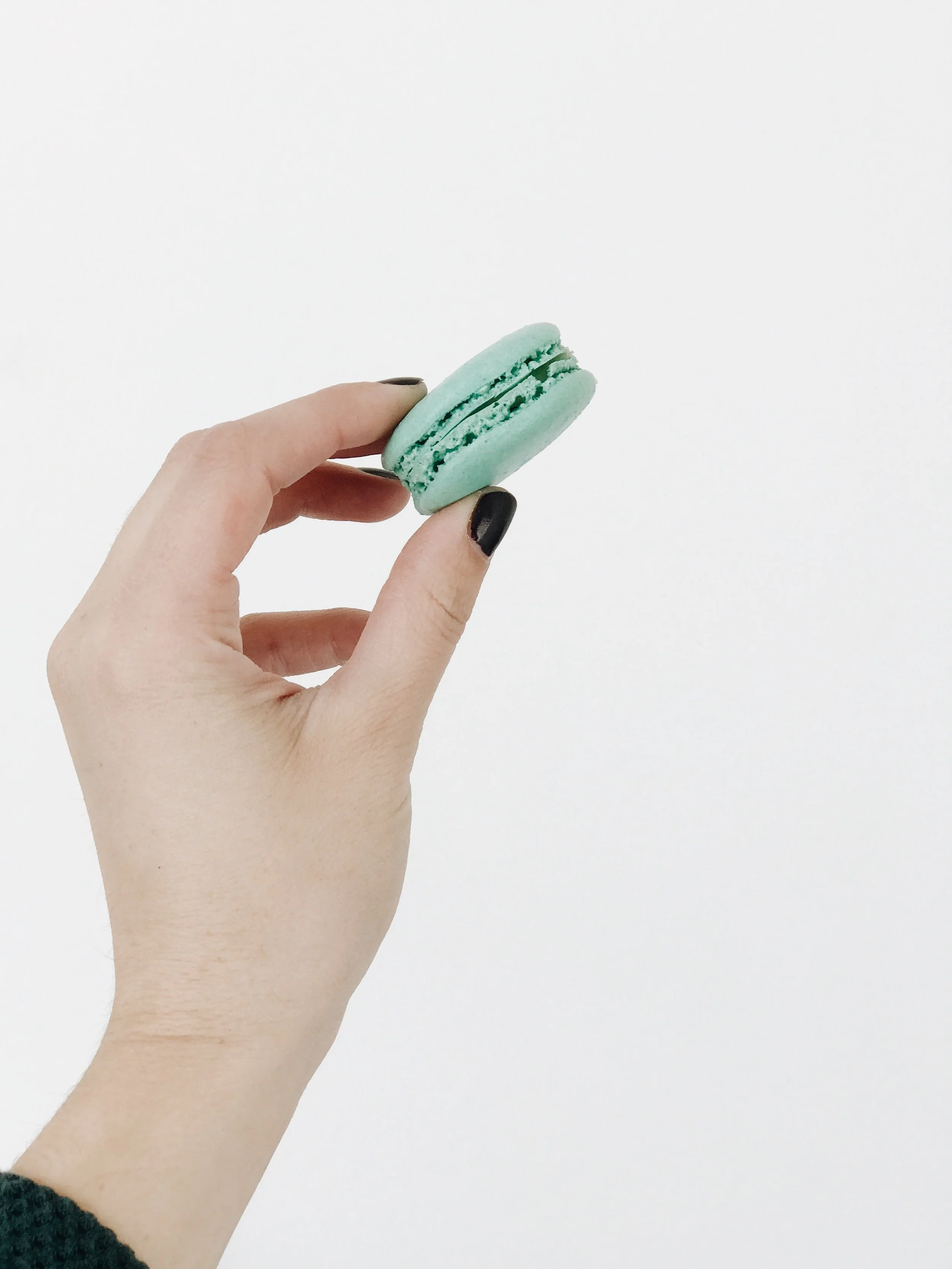 Mint-Macaroon-Laduree.jpg