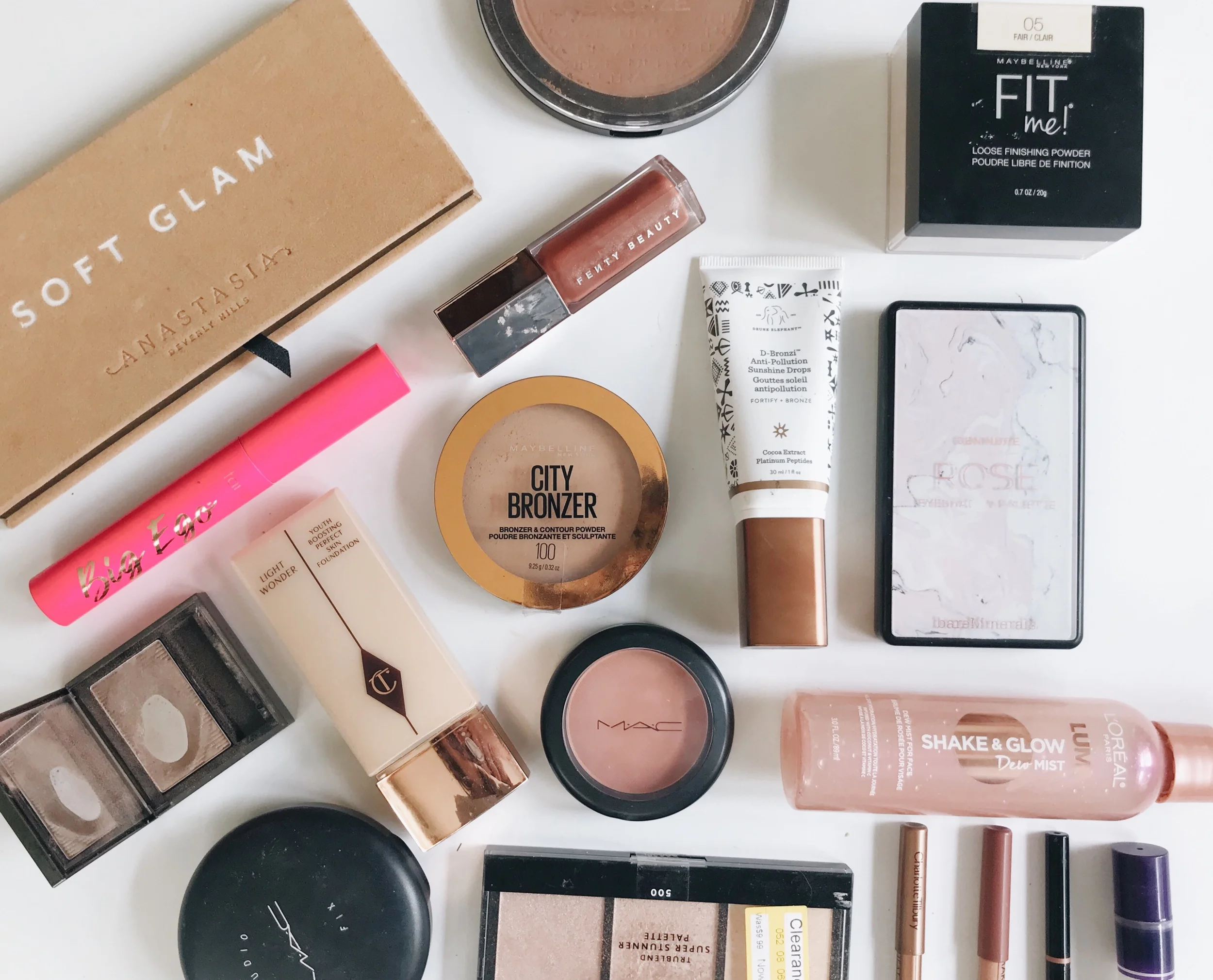 What is in My Makeup Bag? | Summer 2019
