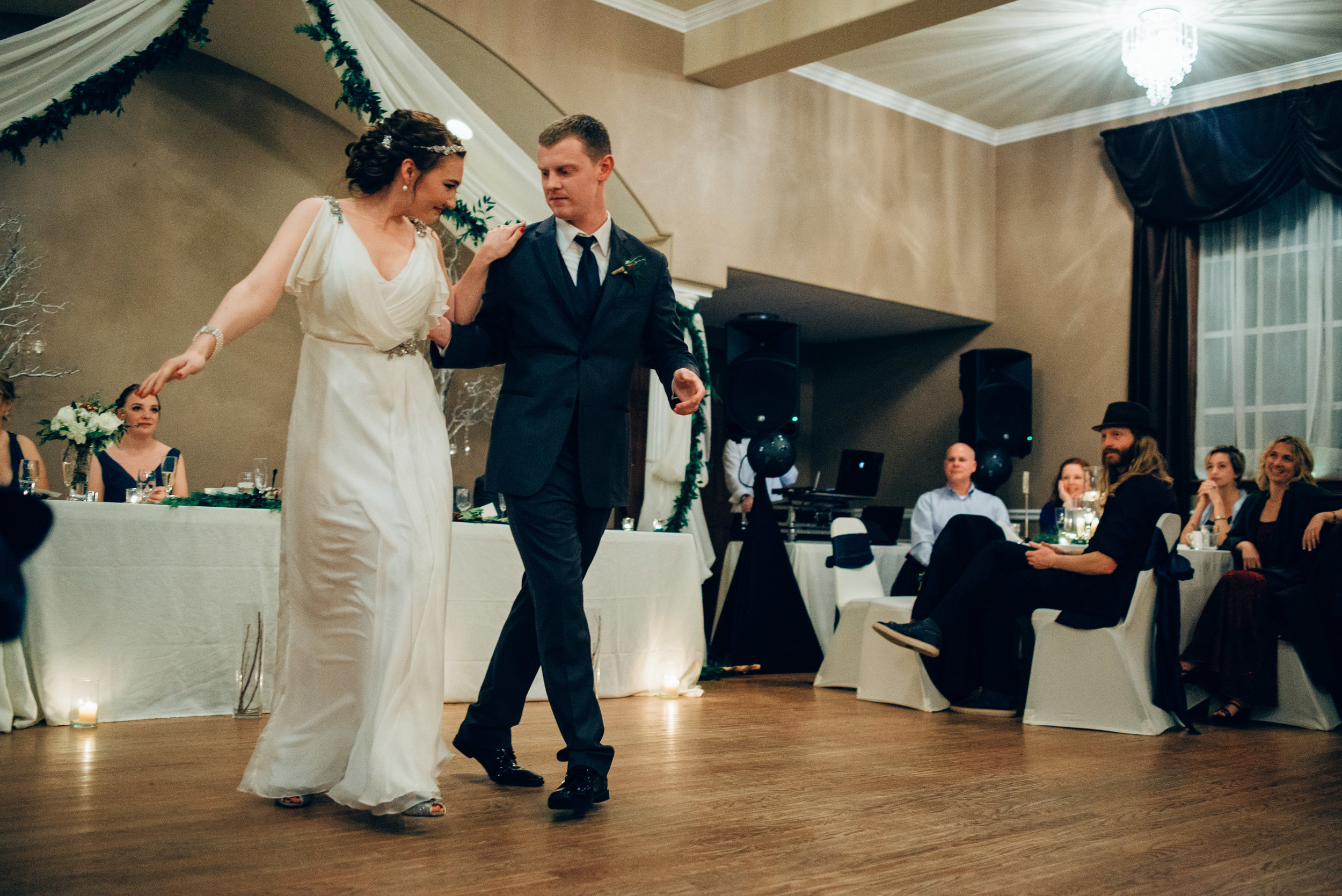 RobinMalloryWedding_CakeAnd1stDance_-17.jpg