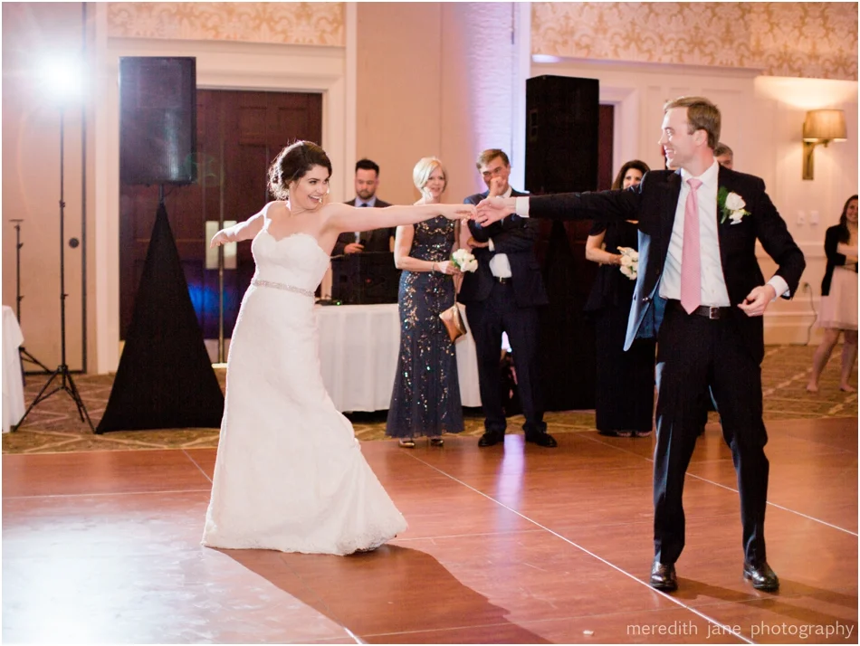spring-wedding-overbrook-house-boston-cape-cod-wedding-photographer-photo_0050