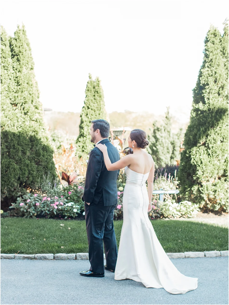 ocean_cliff_hotel_resort_st_mary_newport_kellianne_mike_cape_cod_boston_new_england_wedding_photographer_Meredith_Jane_Photography_photo_0062.jpg