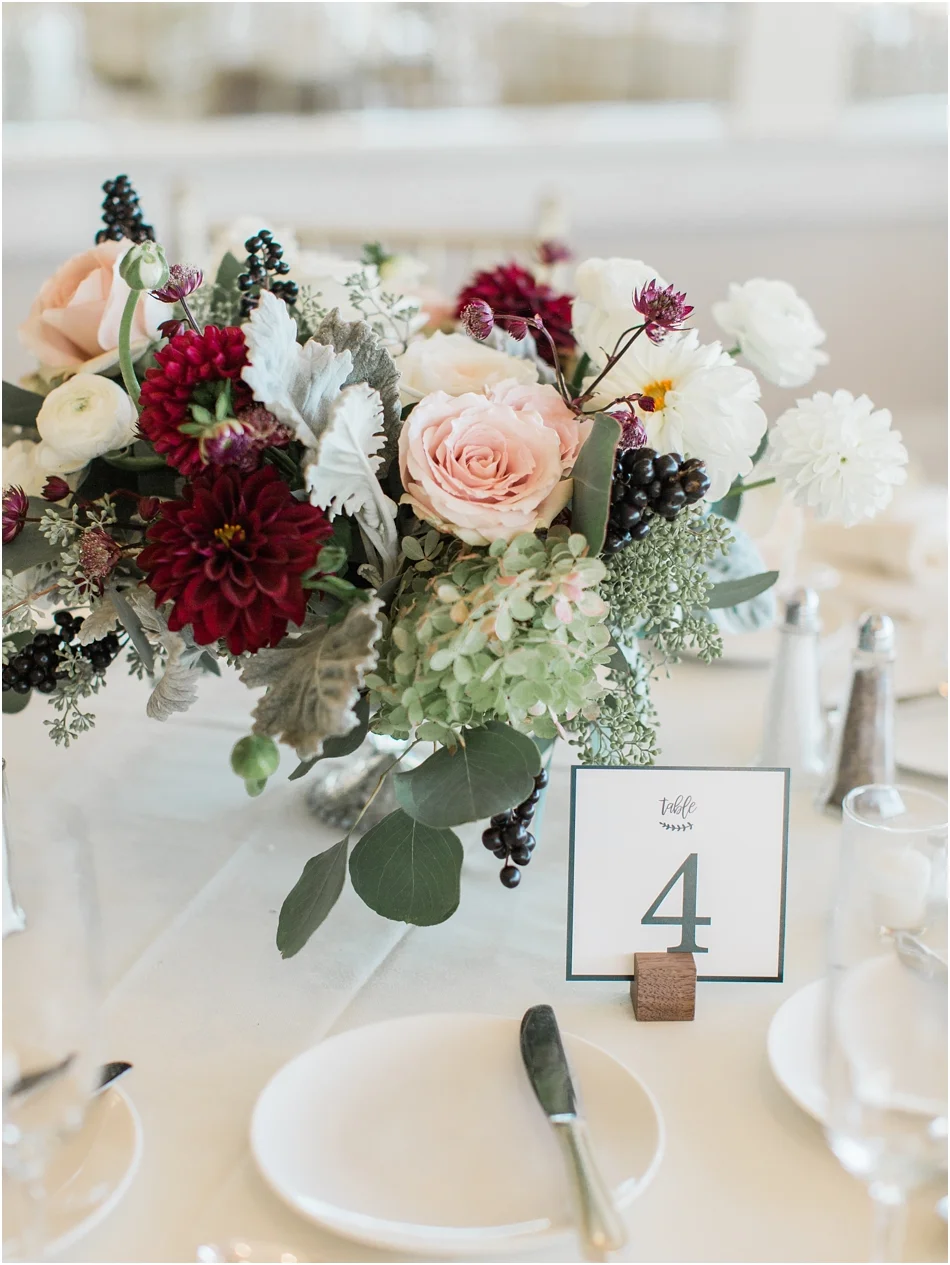 ocean_cliff_hotel_resort_st_mary_newport_kellianne_mike_cape_cod_boston_new_england_wedding_photographer_Meredith_Jane_Photography_photo_0090.jpg