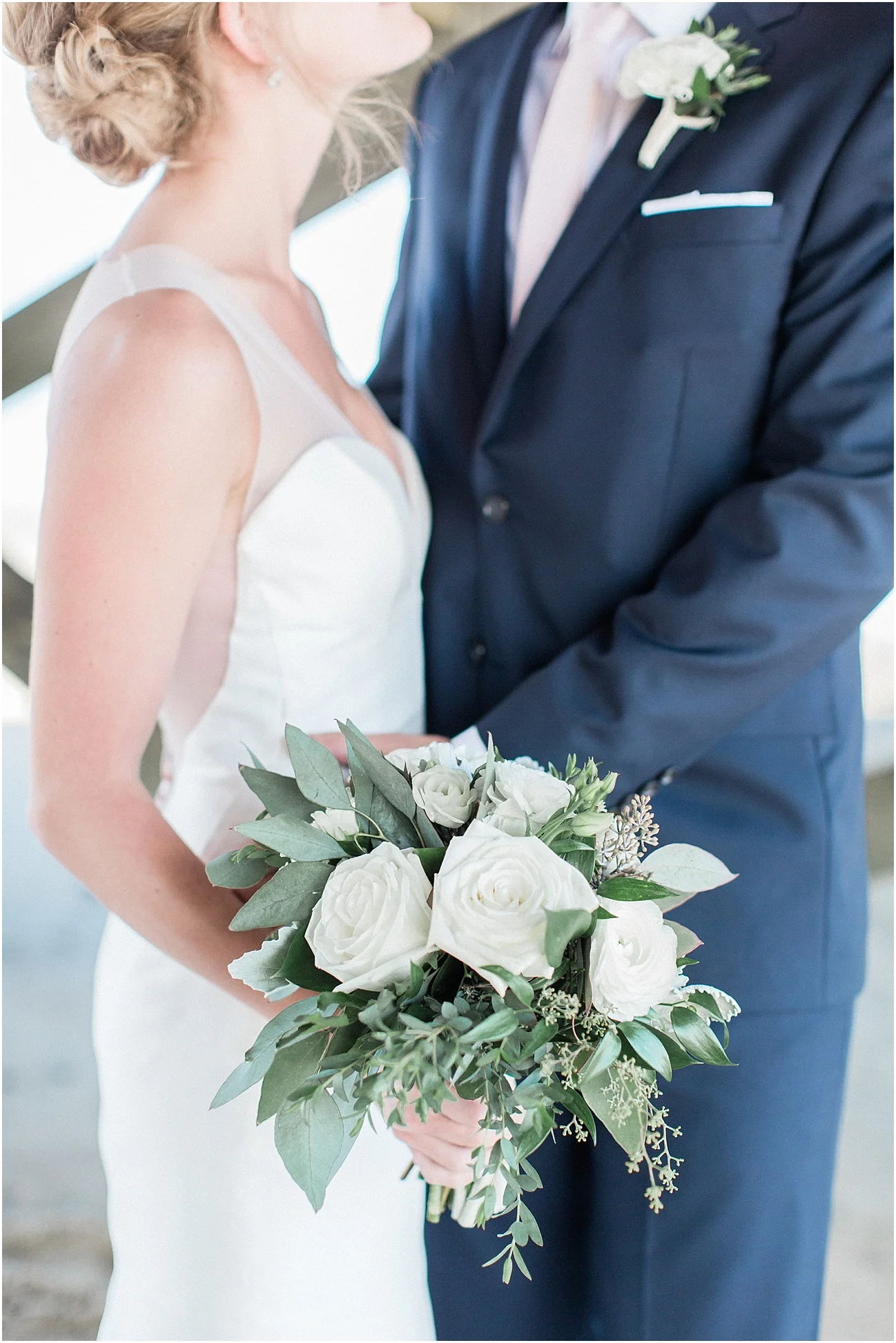 claire_gordon_duxbury_bay_maritime_school_beach_dock_powder_point_bridge_cape_cod_boston_wedding_photographer_meredith_jane_photography_photo_0585.jpg