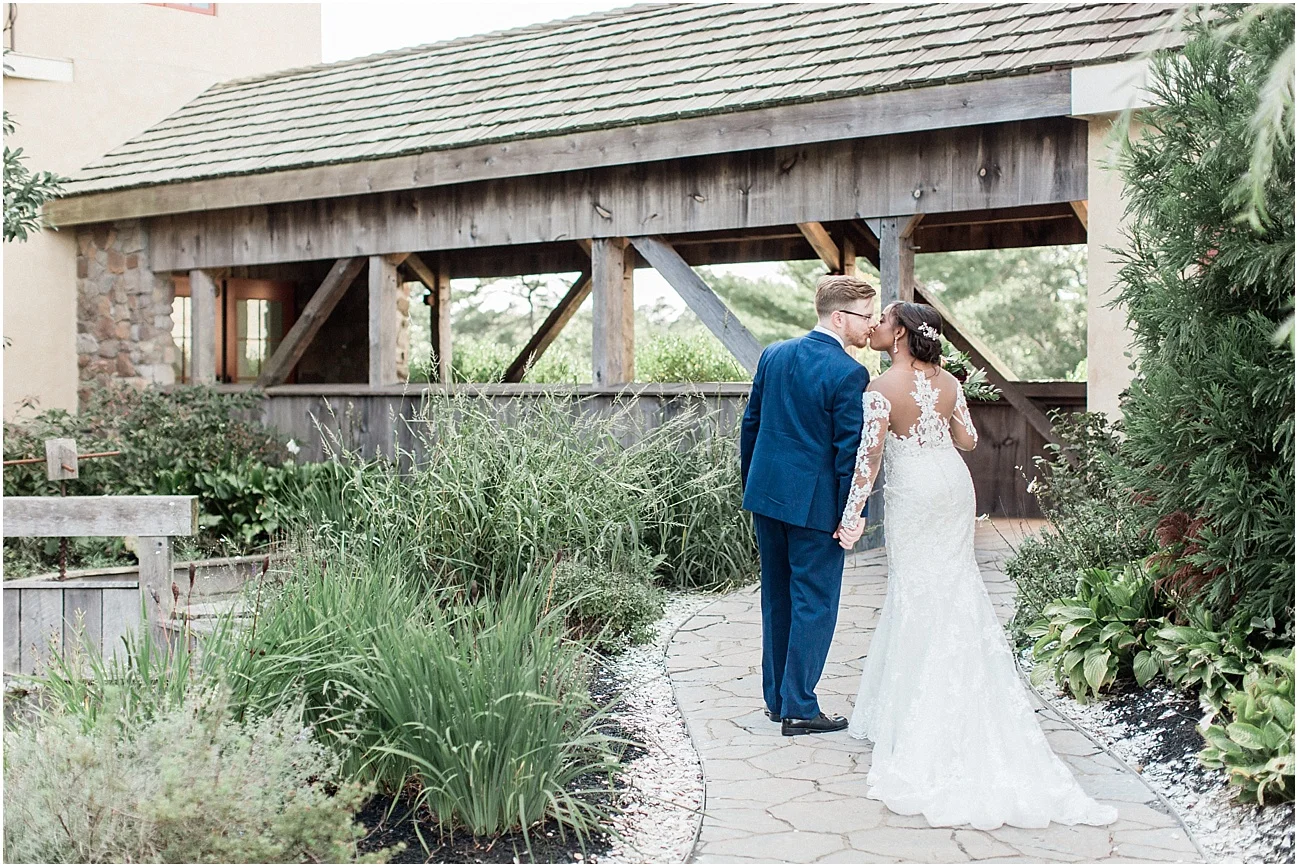 melissa_dan_the_pavilion_at_pine_hills_fall_wine_cape_cod_boston_wedding_photographer_meredith_jane_photography_photo_1182.jpg