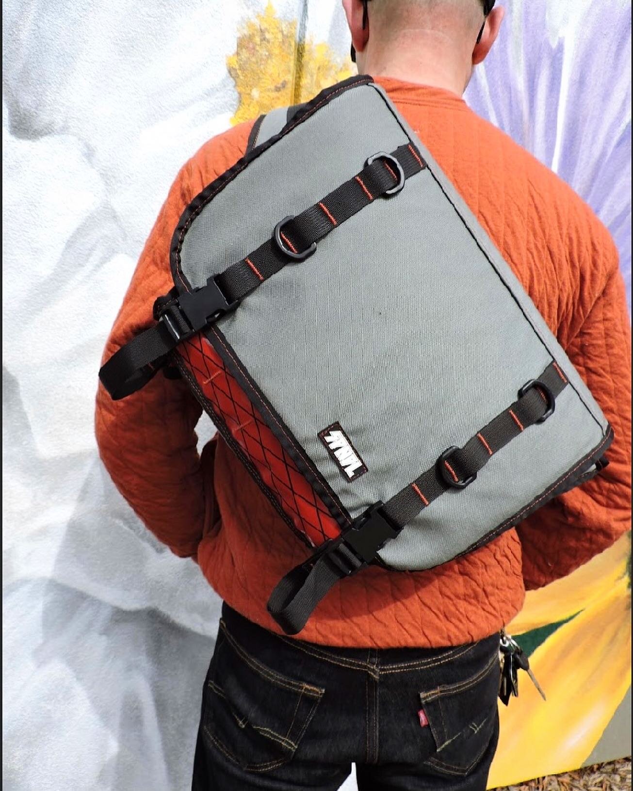 Built something rad and wanted to offer up as a new custom item..Not fully Mess..but a cool Mess Casual Baggo for everyday chicanery..Laptop Sleev..a few pockets for notes and pens..stasher zip and mid pockets..and large pocket in between for lunches
