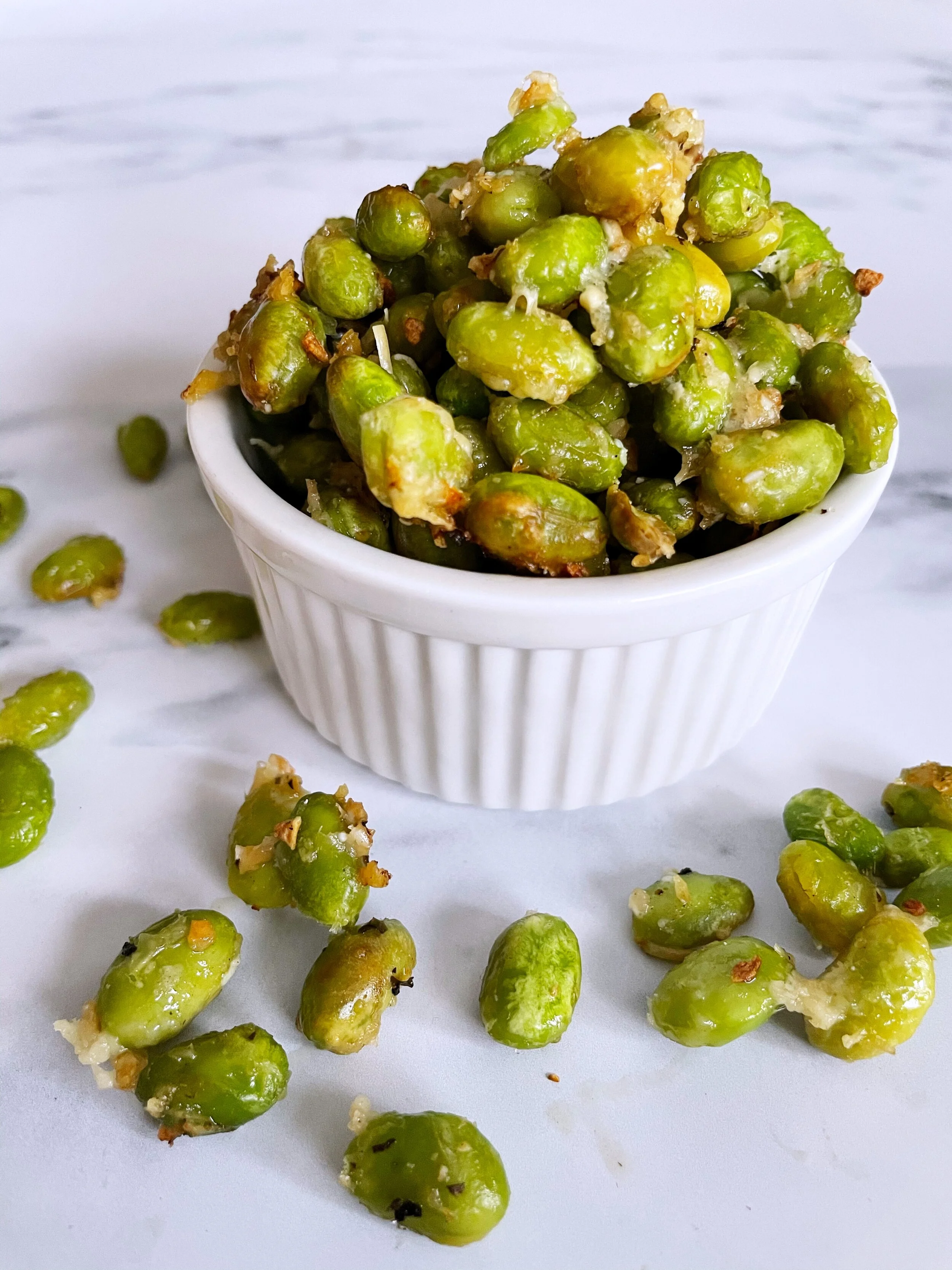Air Fryer Garlic Parmesan Edamame (Vegetarian/Vegan, High Protein)
