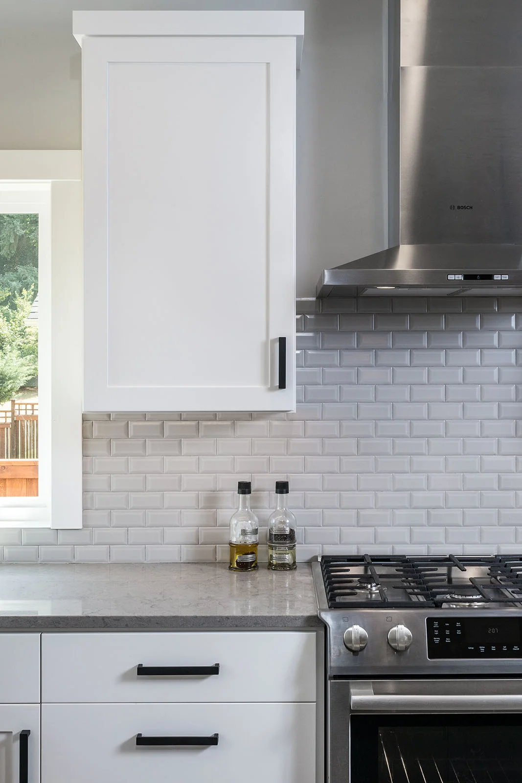 817-W-35th-Pl_14s.jpg