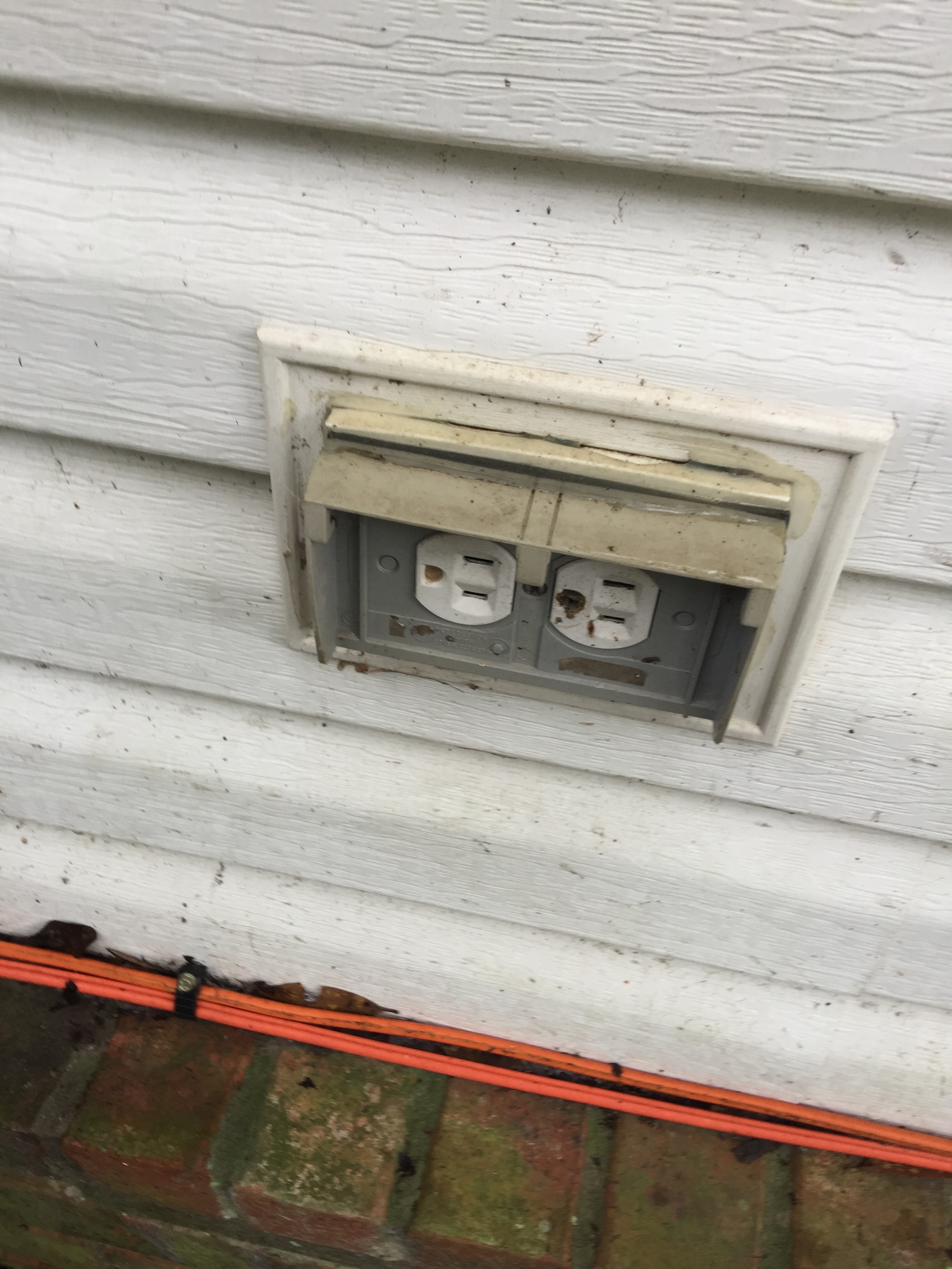 Outlet Cover