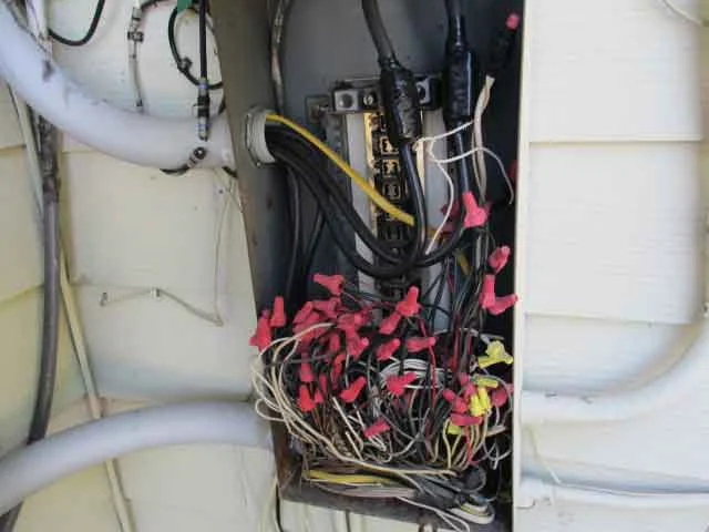 Houston Home Inspectors Wire Splicings