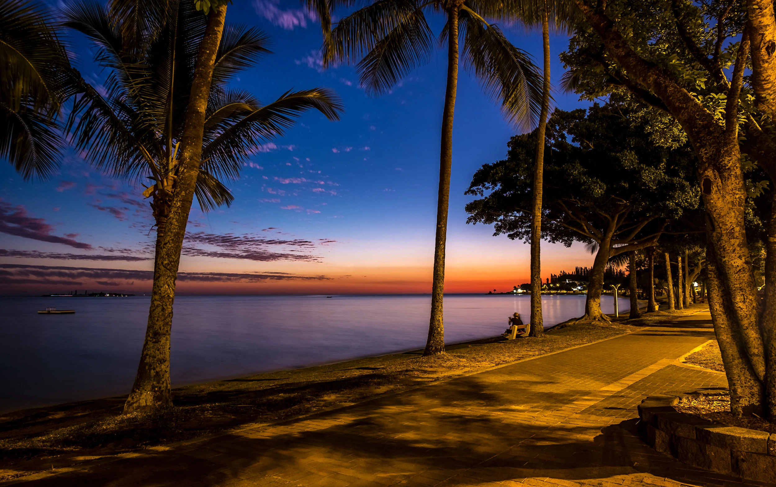 CRH_2016_SUNSET-APP_0208-10_500px.jpg