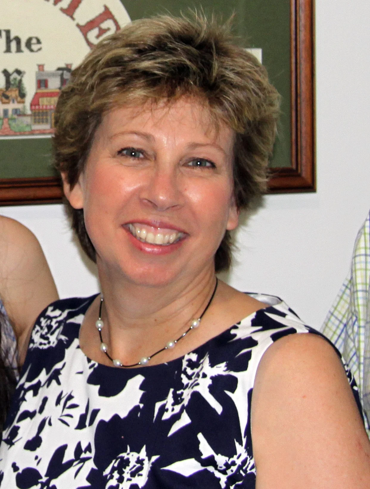Anne Collins-min.jpg