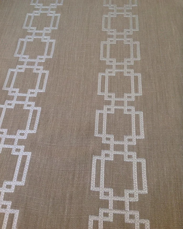 "Fretwork" Small Border