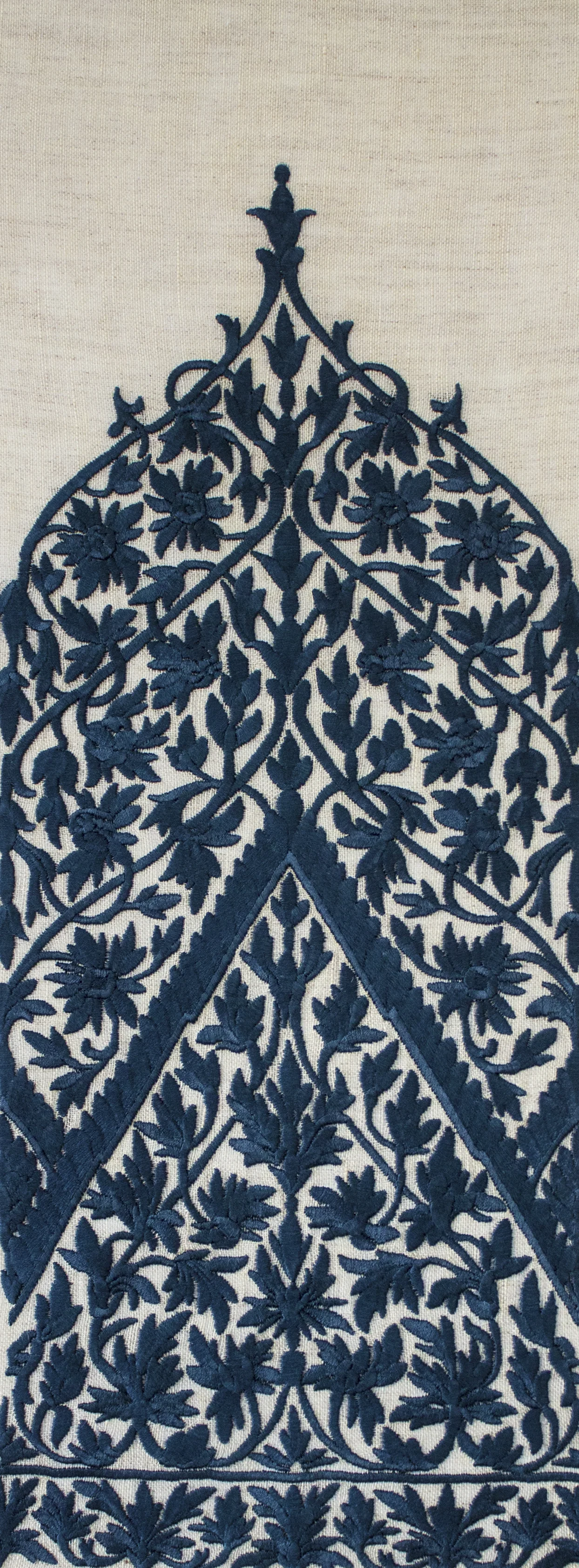 "Agra" on linen sheer