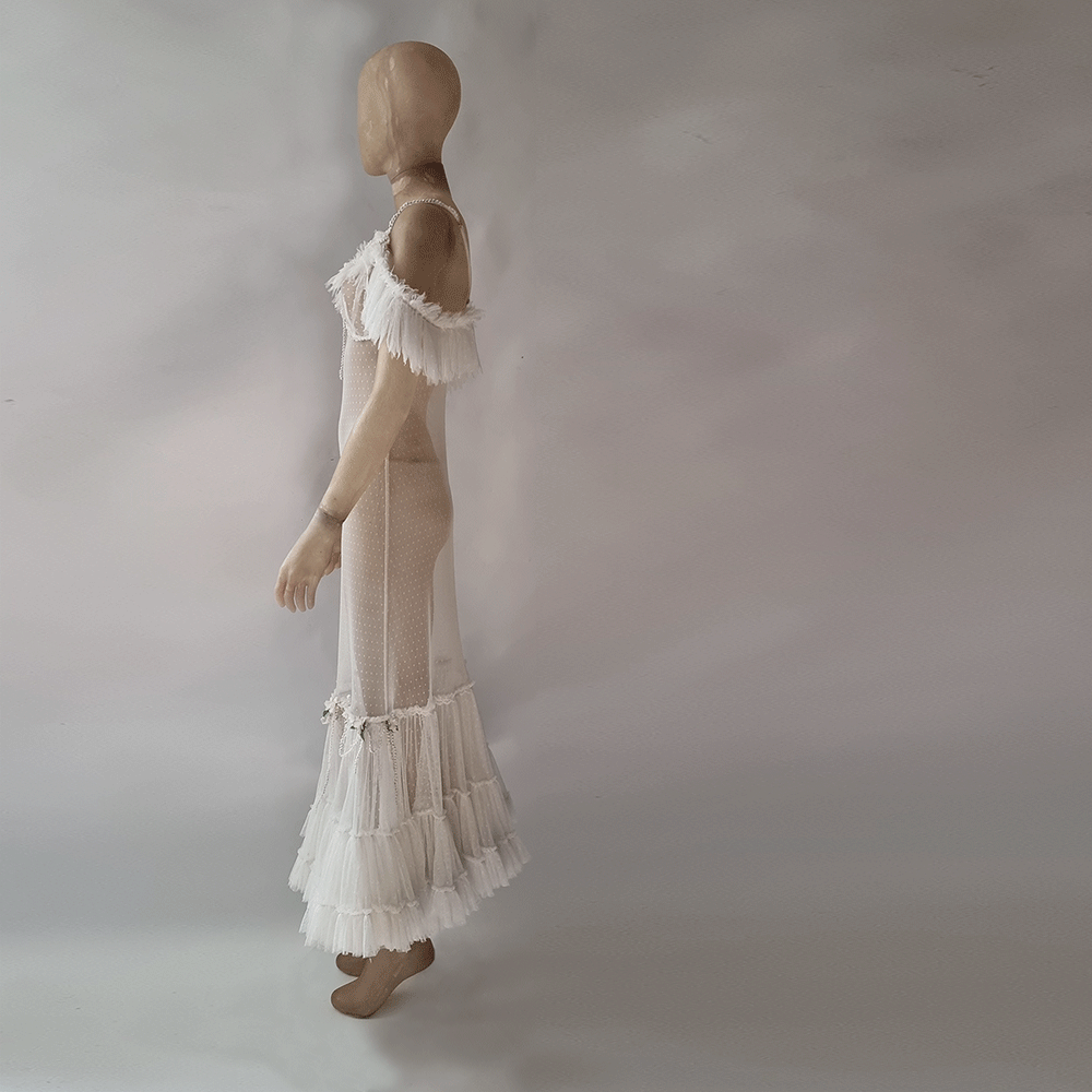 Hawthorn-blossom-bridal-lace-flamenco-dress-side-view.gif