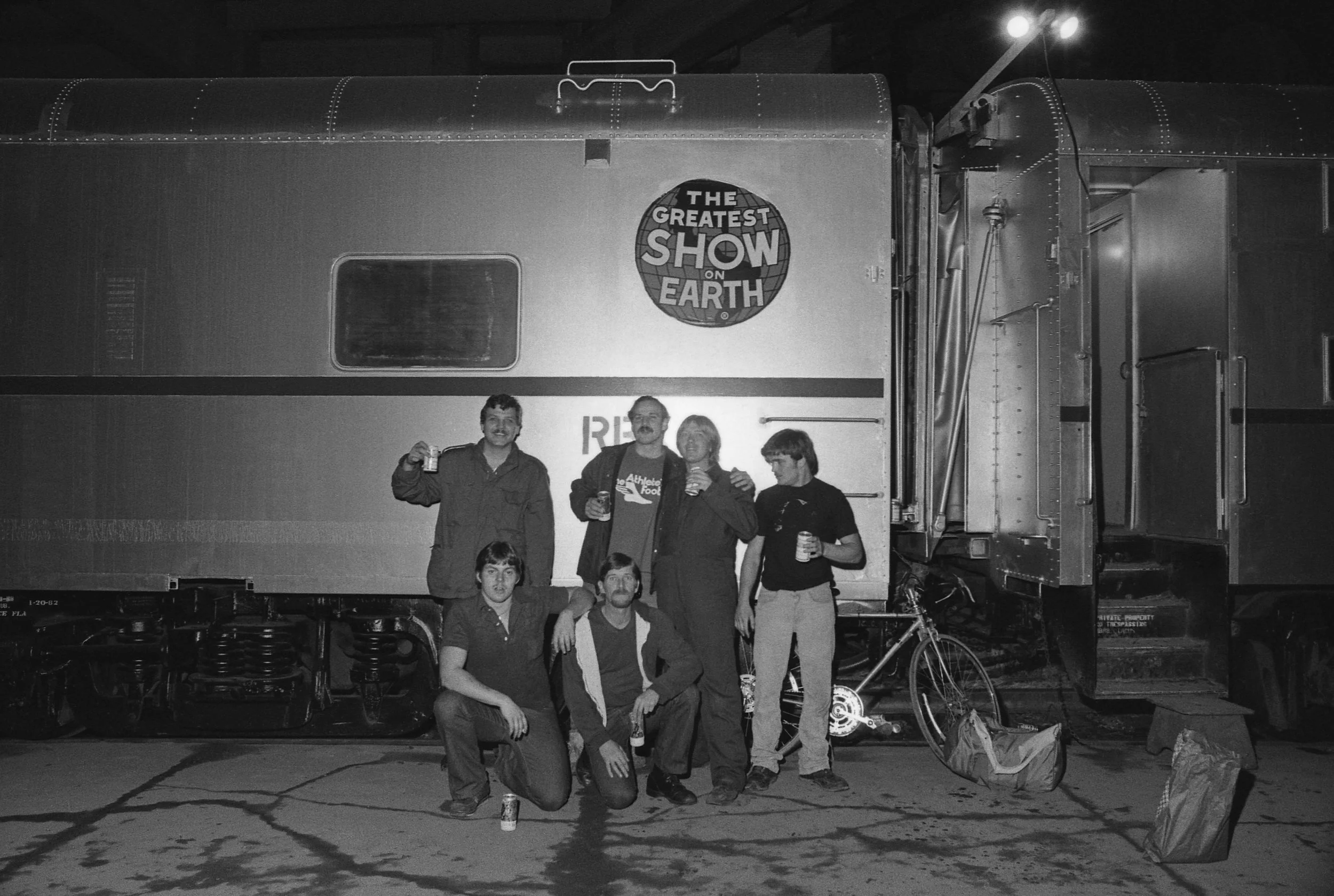Circus083_AP.jpg