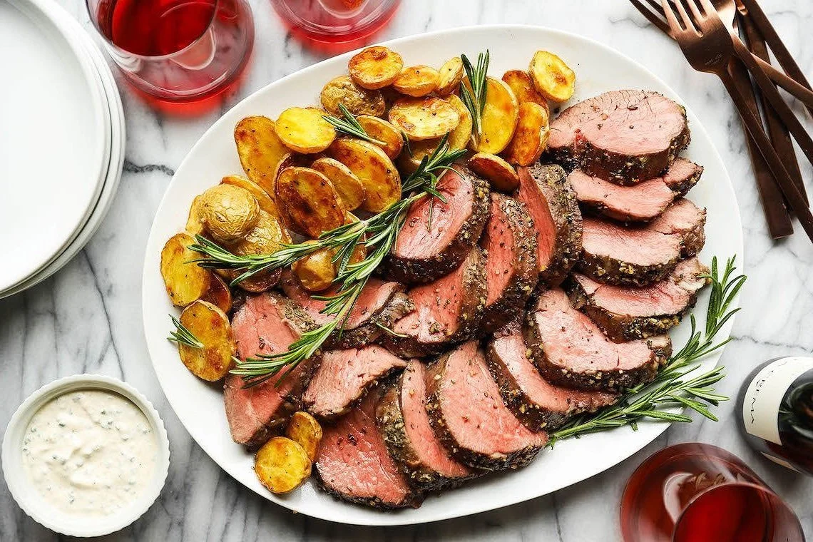 Roasted Beef Tenderloin with Horseradish and Thyme