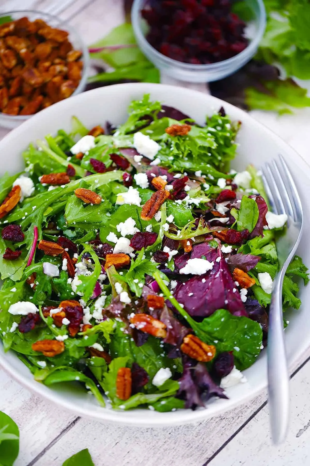 Harvest Salad with Blue Cheese and Candied Pecans