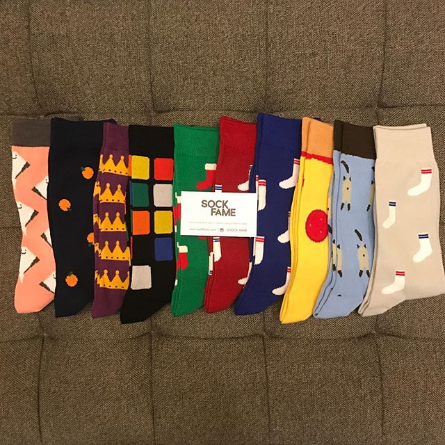 Hold up.... @sock_fame is gonna be on our auction table on Dec 31.?? Your feet are gonna look better than they ever have with these babies! #sockfame #beatsforrelief