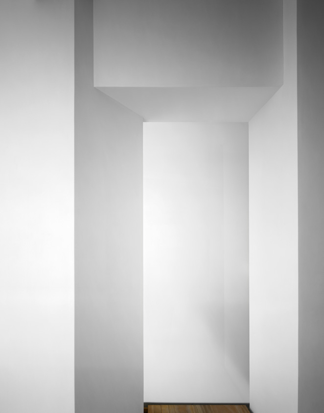 Colors of Shadow-Japanese — Hiroshi Sugimoto Colors of Shadow-Japanese — Hiroshi Sugimoto