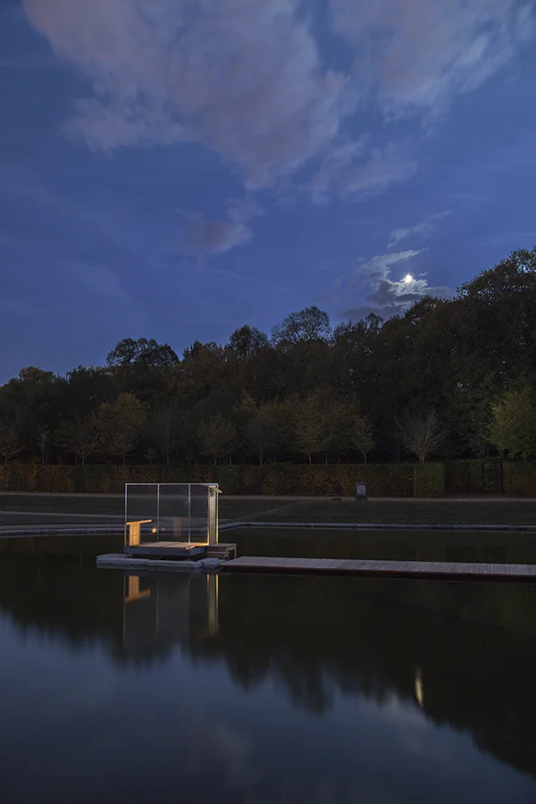The Glass Tea House “Mondrian” , Bassin du Plat-fond, château de Versailles ; 2018-19.