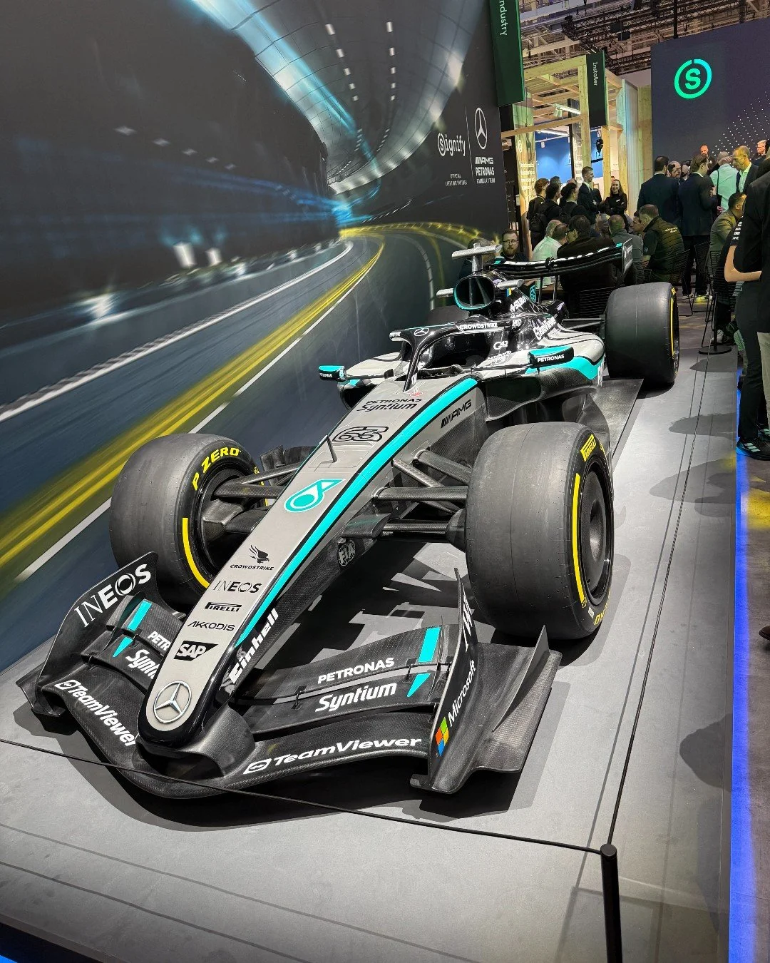 THE TEAM GOES TO GERMANY 

From the floor at Light + Building to behind the scenes at Signify headquarters, this trip was all about seeing where the industry is headed and who is pushing it forward.

Packed halls, next level displays, and no shortage