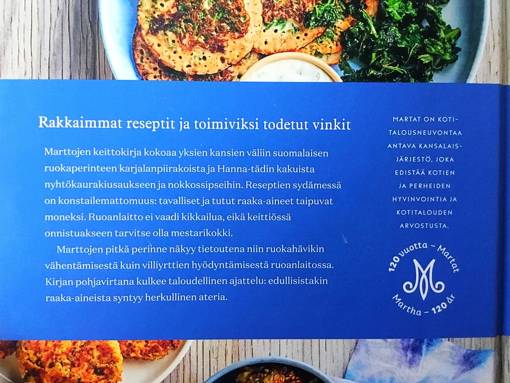 Luin Marttojen Keittokirjan Retkinikkari