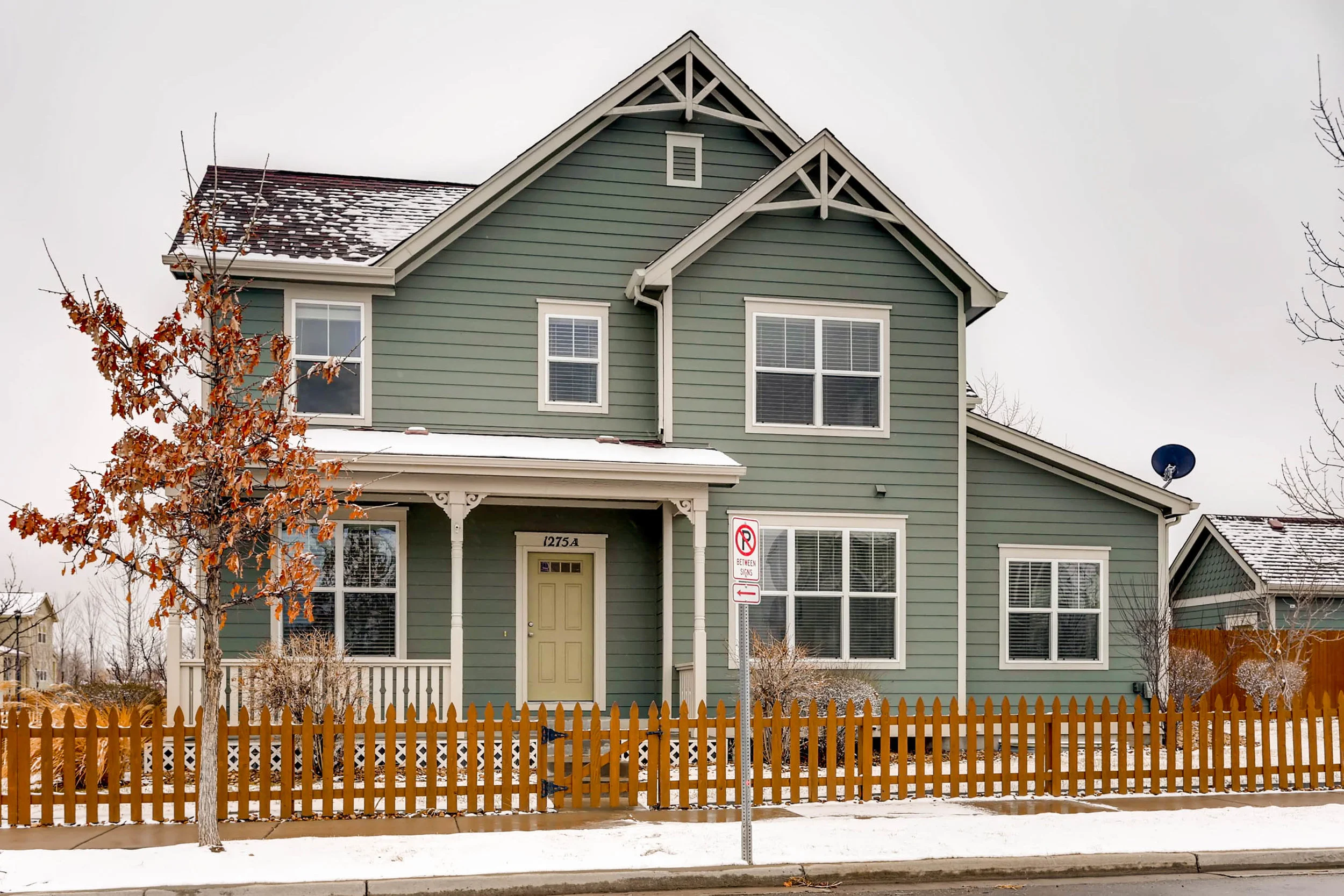 1275 Hummingbird Circle A-print-001-4-Exterior Front-2700x1800-300dpi.jpg