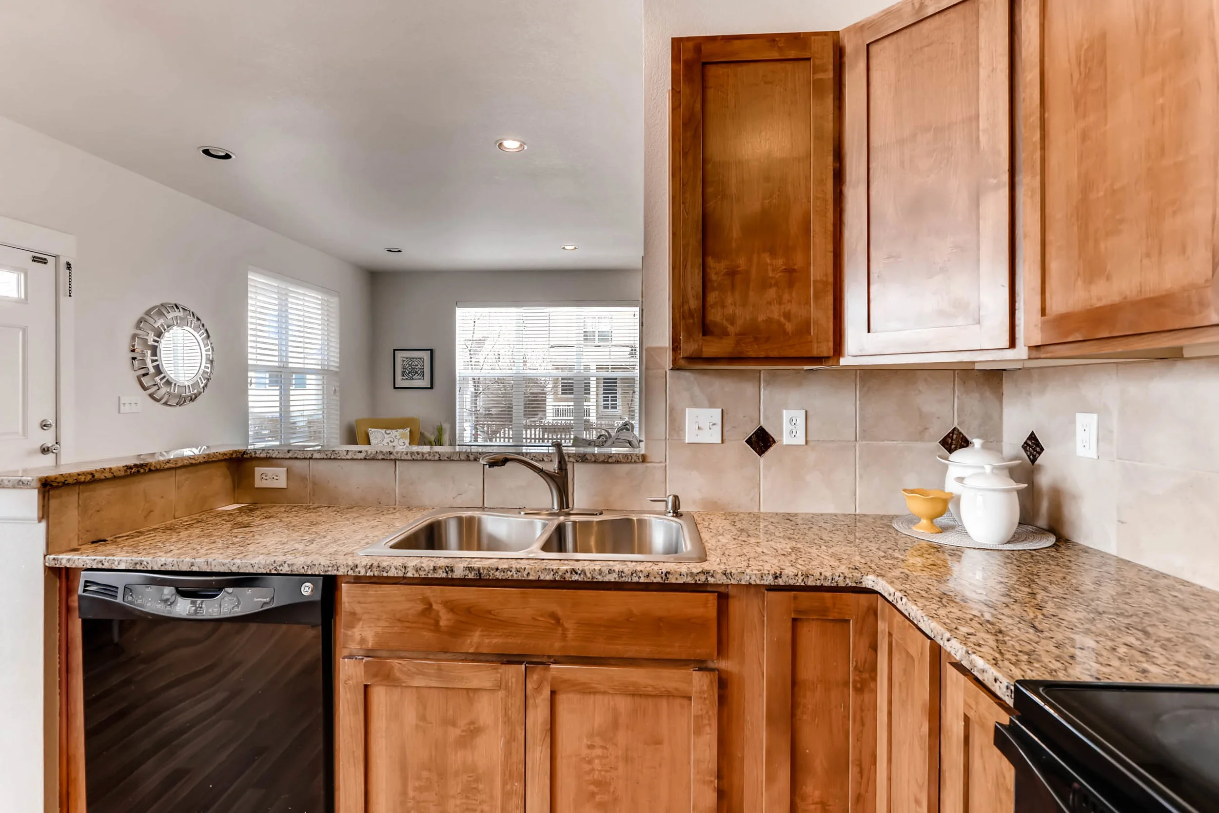 1275 Hummingbird Circle A-print-014-17-Kitchen-2700x1800-300dpi.jpg