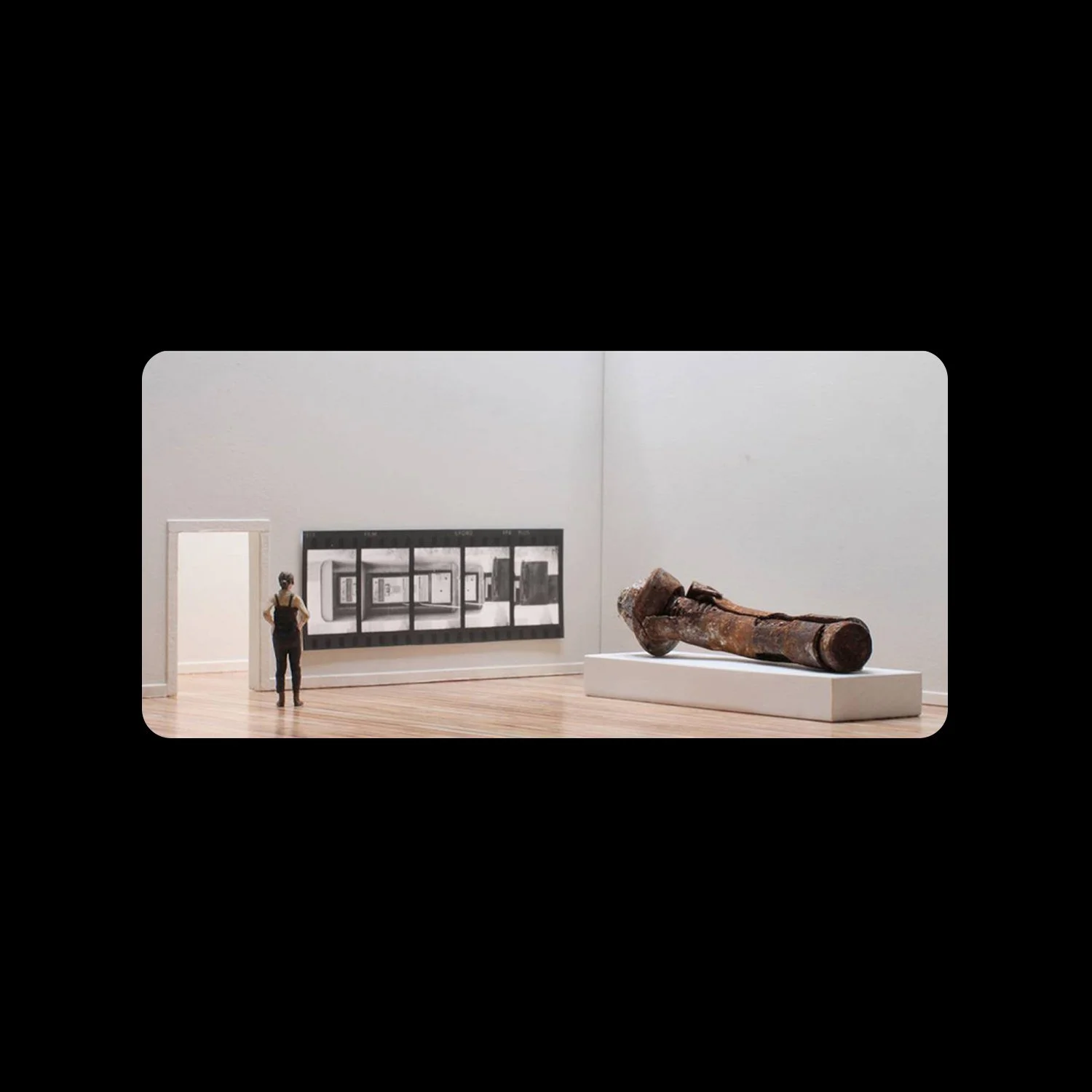 2 Gallery - 5 Image - Left_2.jpg