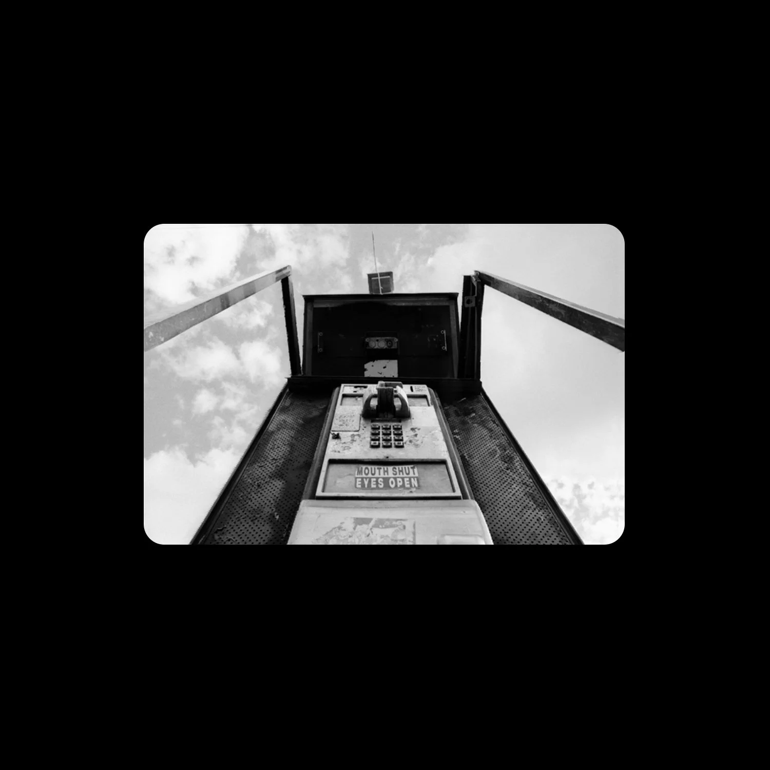 2 Gallery - 6 Image_2 - Left_2.jpg