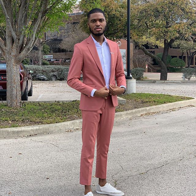 #TuesdaysTip It's Finally Spring! It's time to wear color.
--
Check out our client @jaylenlagrande. We styled him in a colorful suit, white shirt, and white shoes for his recent speaking engagement. He demanded attention.
--
With a simple color block