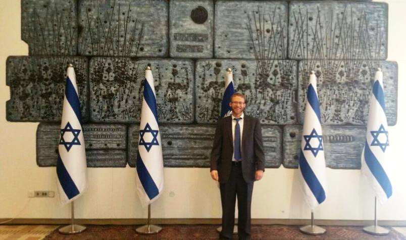 Giving Jewish Education a Facelift (Temple Beth Or)