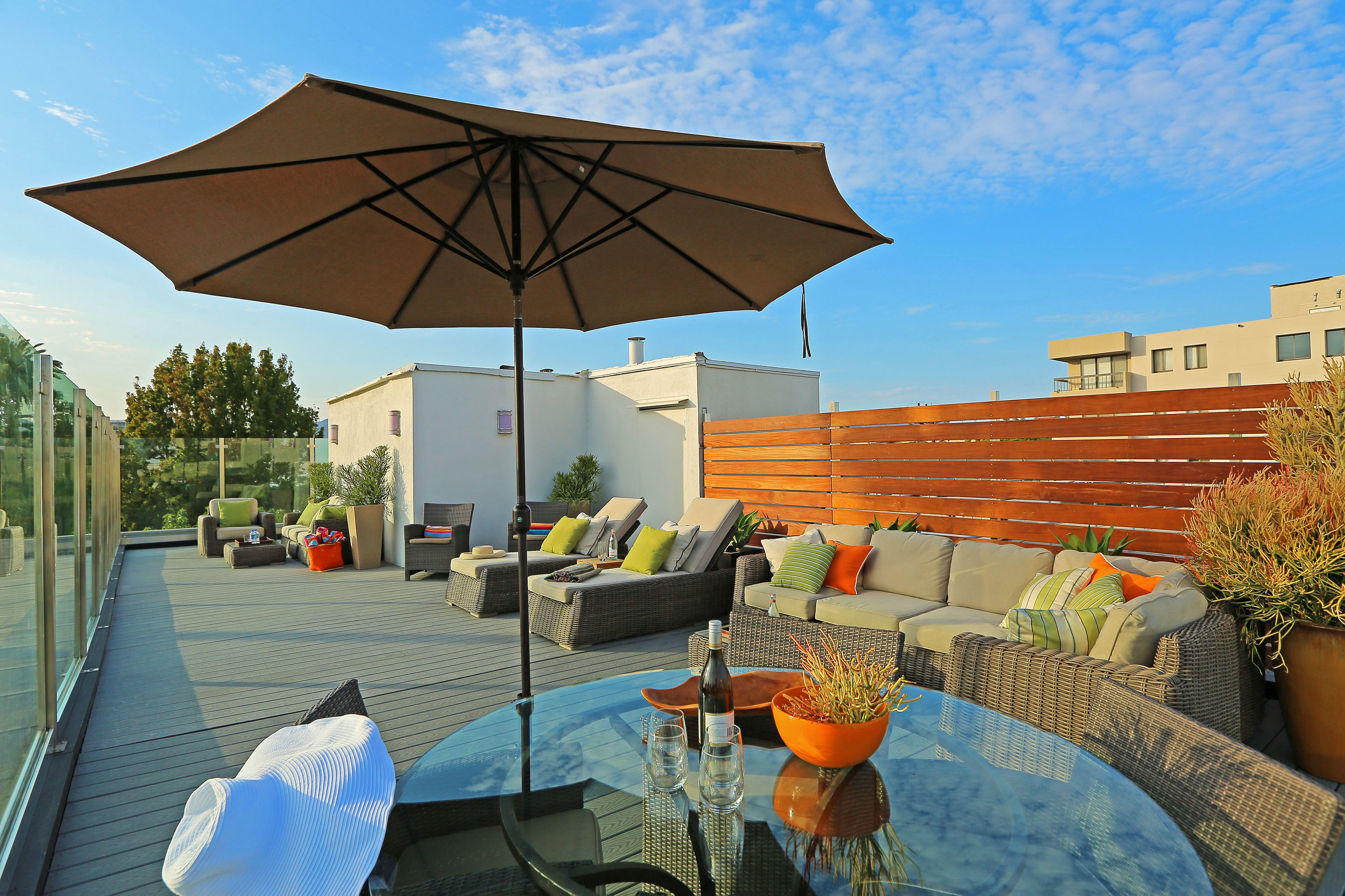 05-Roof Deck-G.jpg