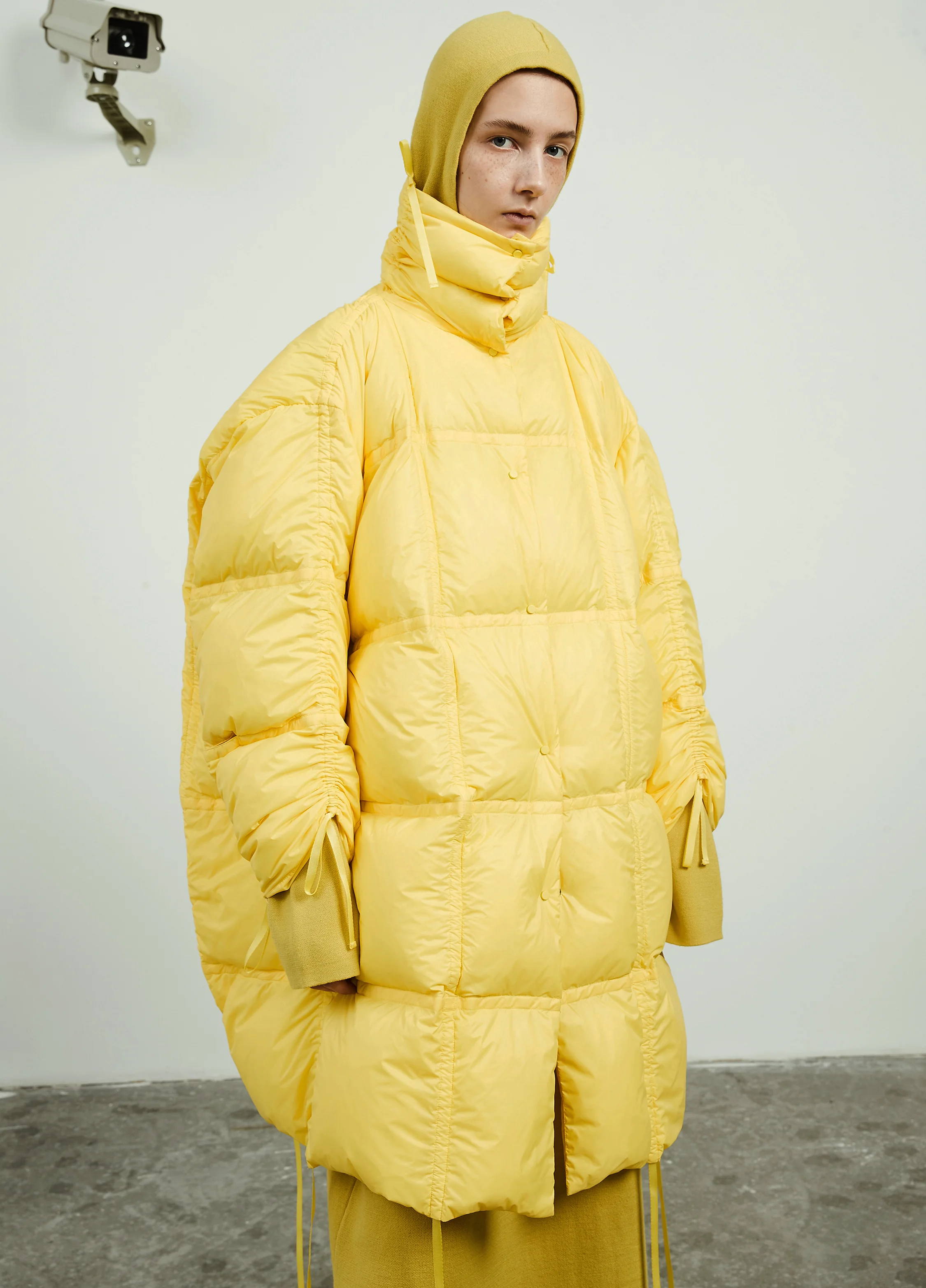 en route districtunitedarrows別注 downvest Drawstring Detail Down Jacket — AGoodFun (fka JNBY USA)